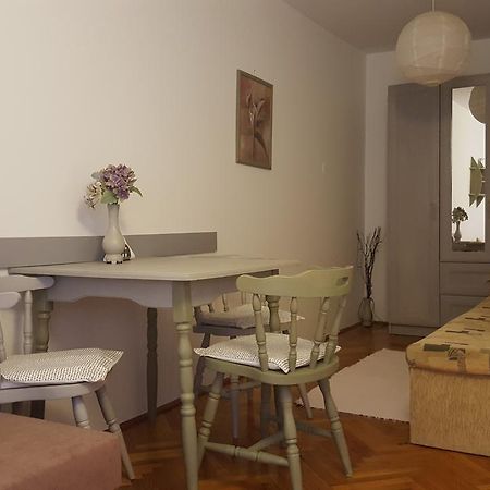 Hortenzia Apartment 塞格德 外观 照片