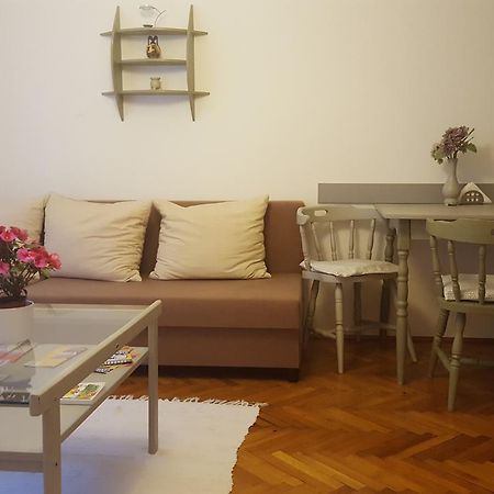 Hortenzia Apartment 塞格德 外观 照片